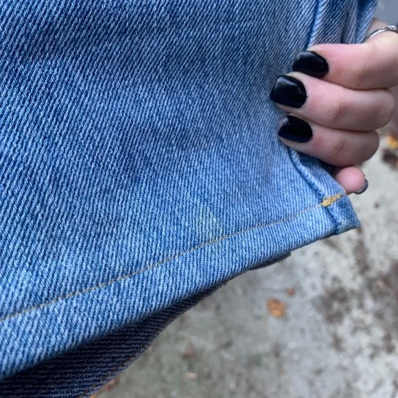 Vintage 2001 Levi’s 550 Relaxed Fit Tapered Leg - Picture 8 of 8